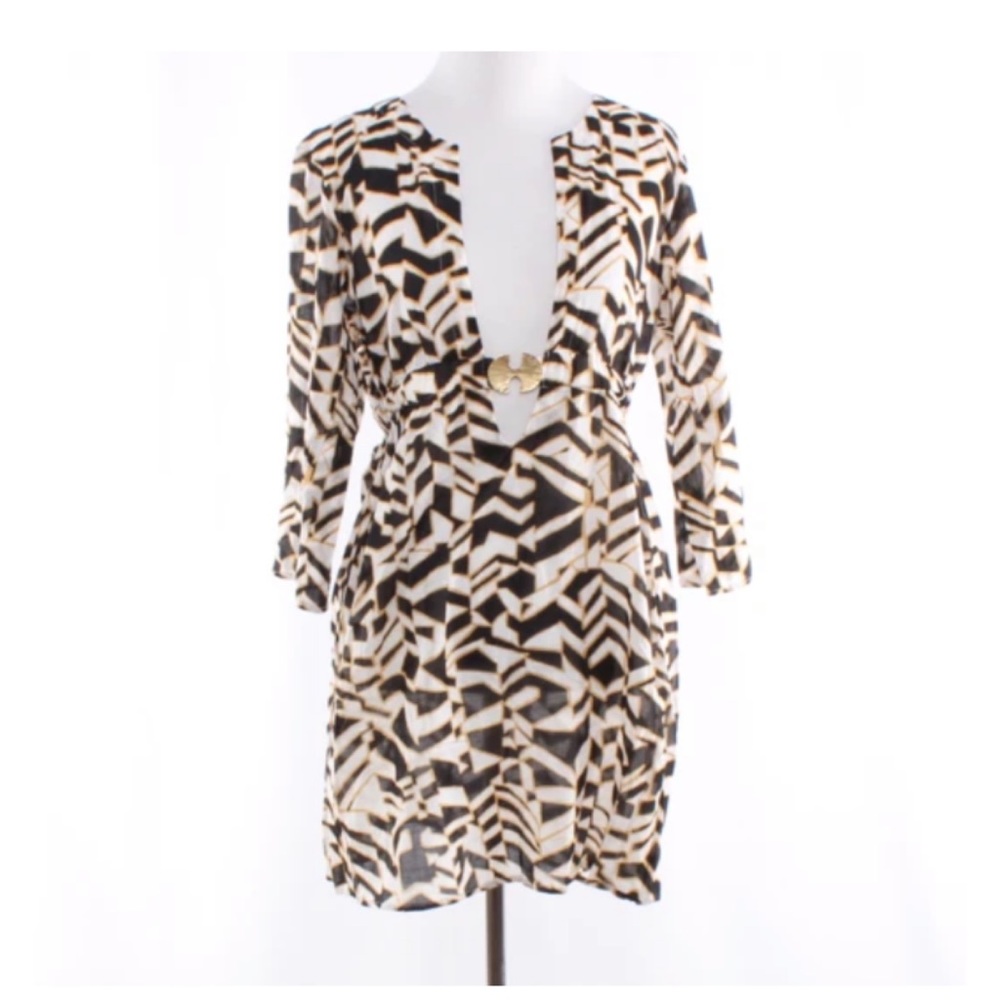 Trina Turk Small Swimsuit Cover Up